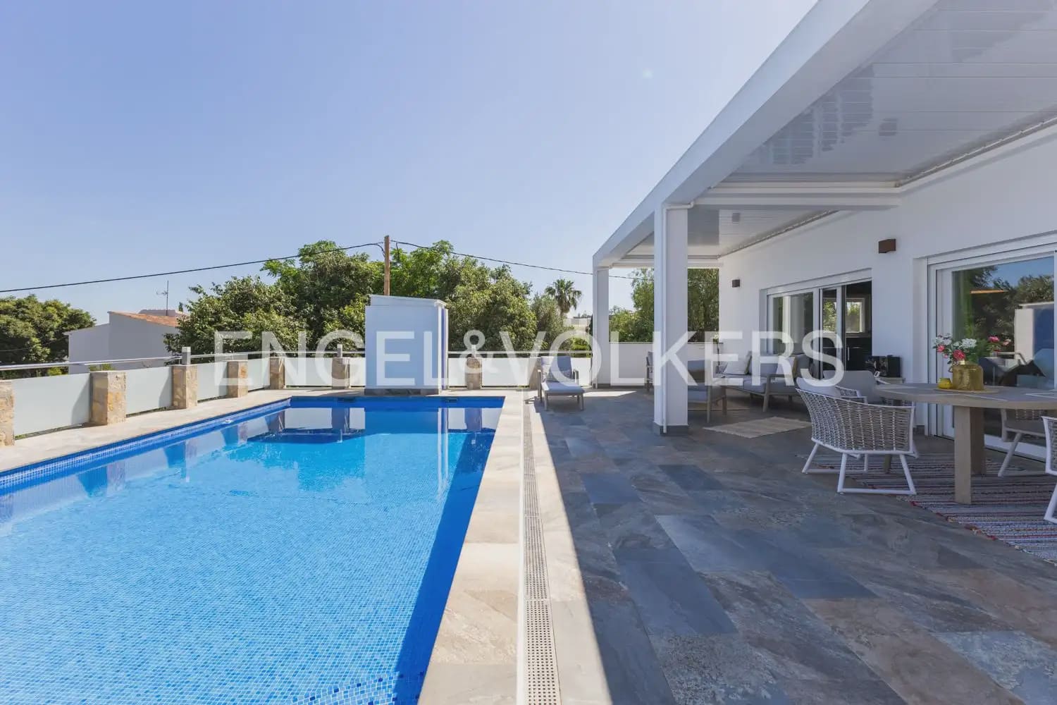 4 soveværelse Villa til salg i Denia med swimmingpool garage - € 1.199.000 (Ref: 9898142)