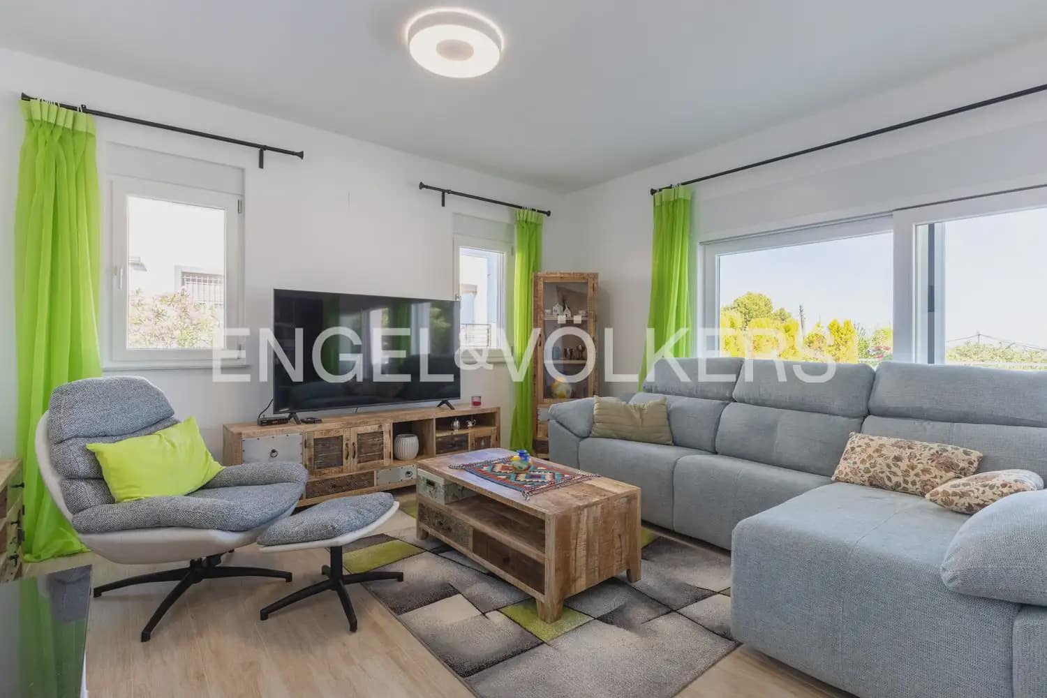 4 soveværelse Villa til salg i Denia med swimmingpool garage - € 1.199.000 (Ref: 9898142)