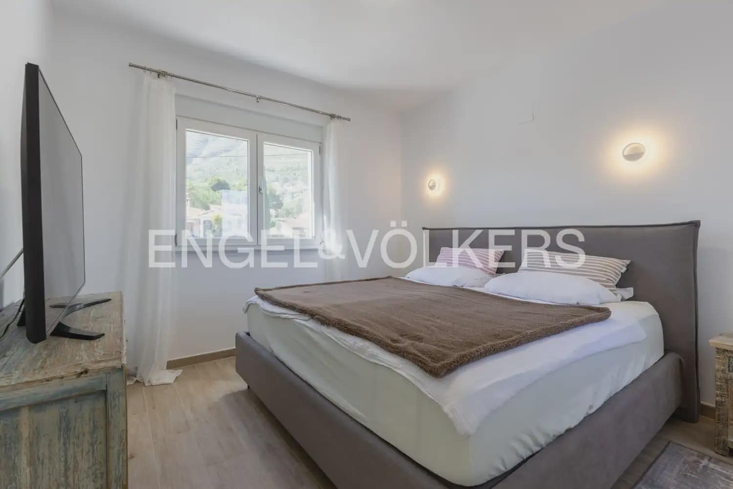 4 soveværelse Villa til salg i Denia med swimmingpool garage - € 1.199.000 (Ref: 9898142)