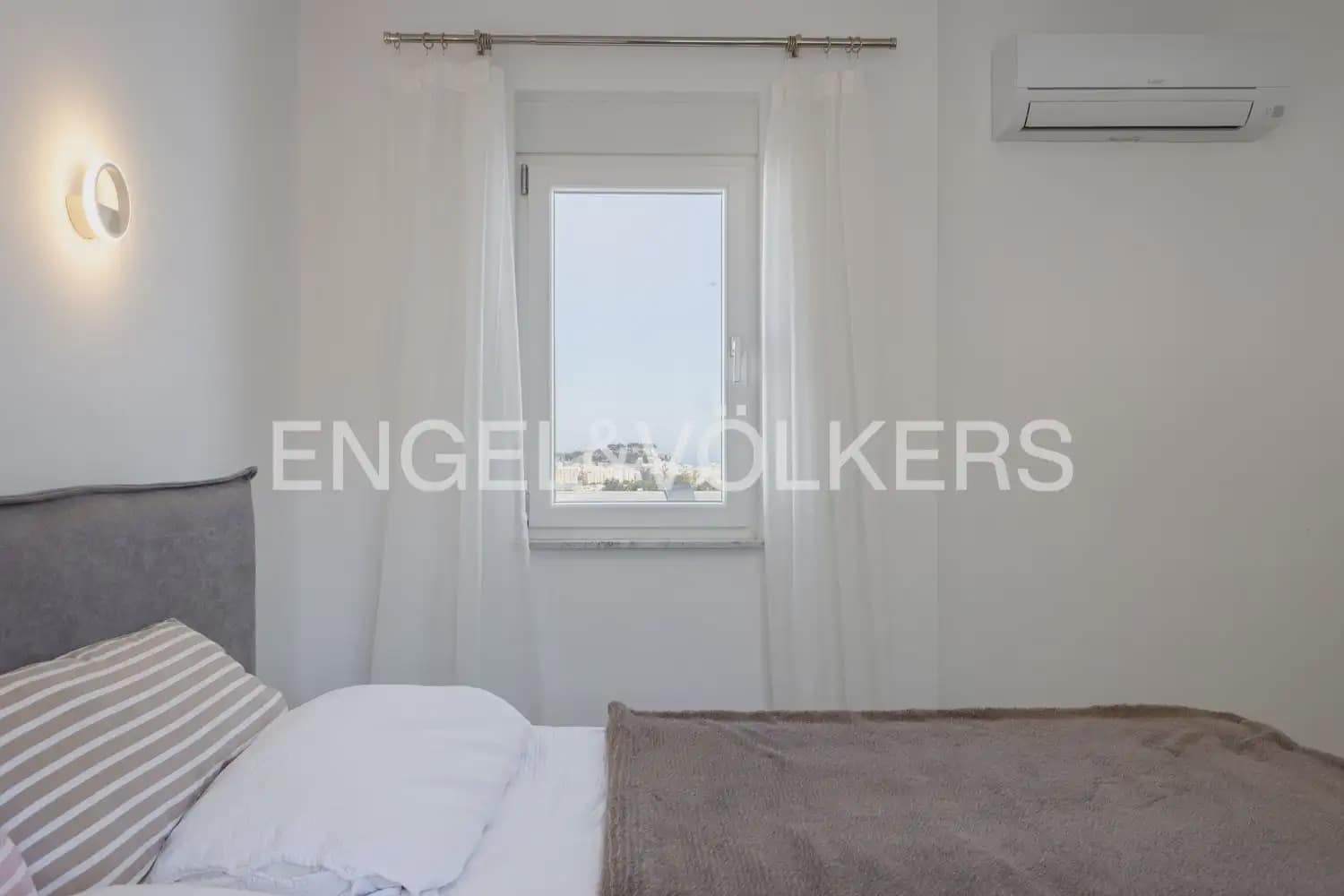 4 soveværelse Villa til salg i Denia med swimmingpool garage - € 1.199.000 (Ref: 9898142)