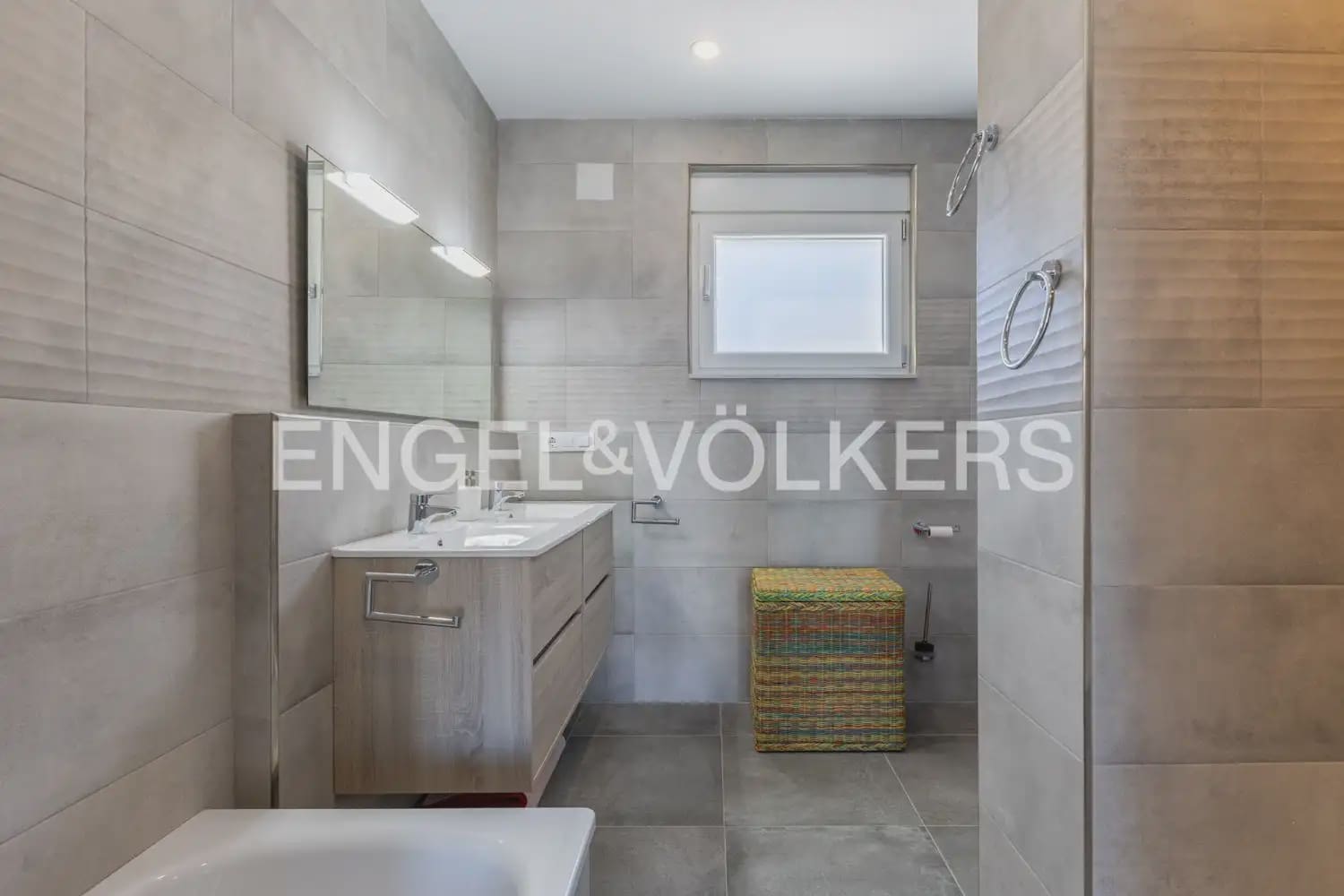 4 soveværelse Villa til salg i Denia med swimmingpool garage - € 1.199.000 (Ref: 9898142)