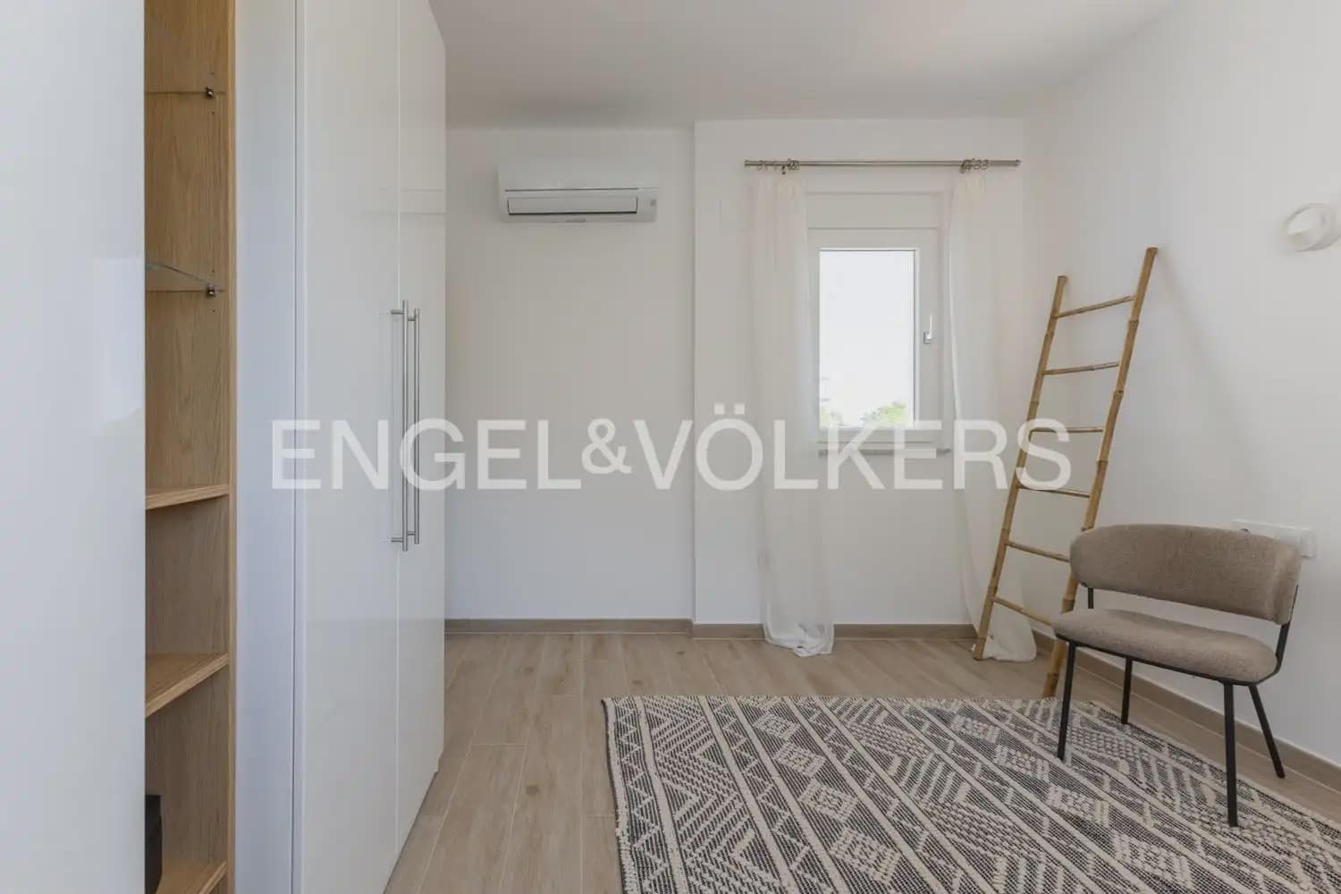 4 soveværelse Villa til salg i Denia med swimmingpool garage - € 1.199.000 (Ref: 9898142)