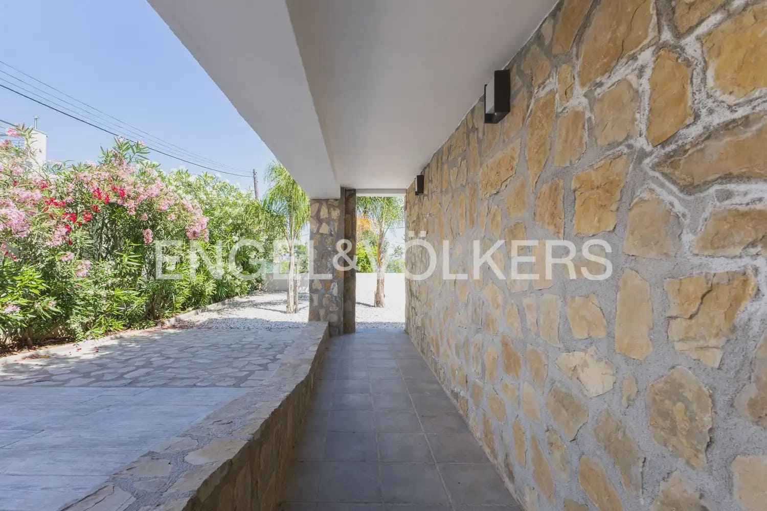 4 soveværelse Villa til salg i Denia med swimmingpool garage - € 1.199.000 (Ref: 9898142)