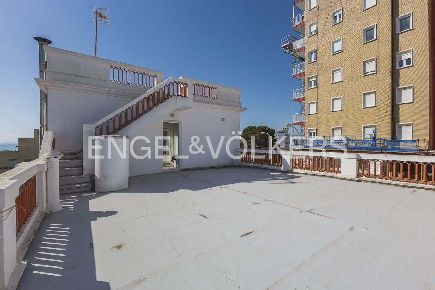 4 Zimmer Villa zu vermieten in Cullera mit Garage - 8.500 € (Ref: 9898144)