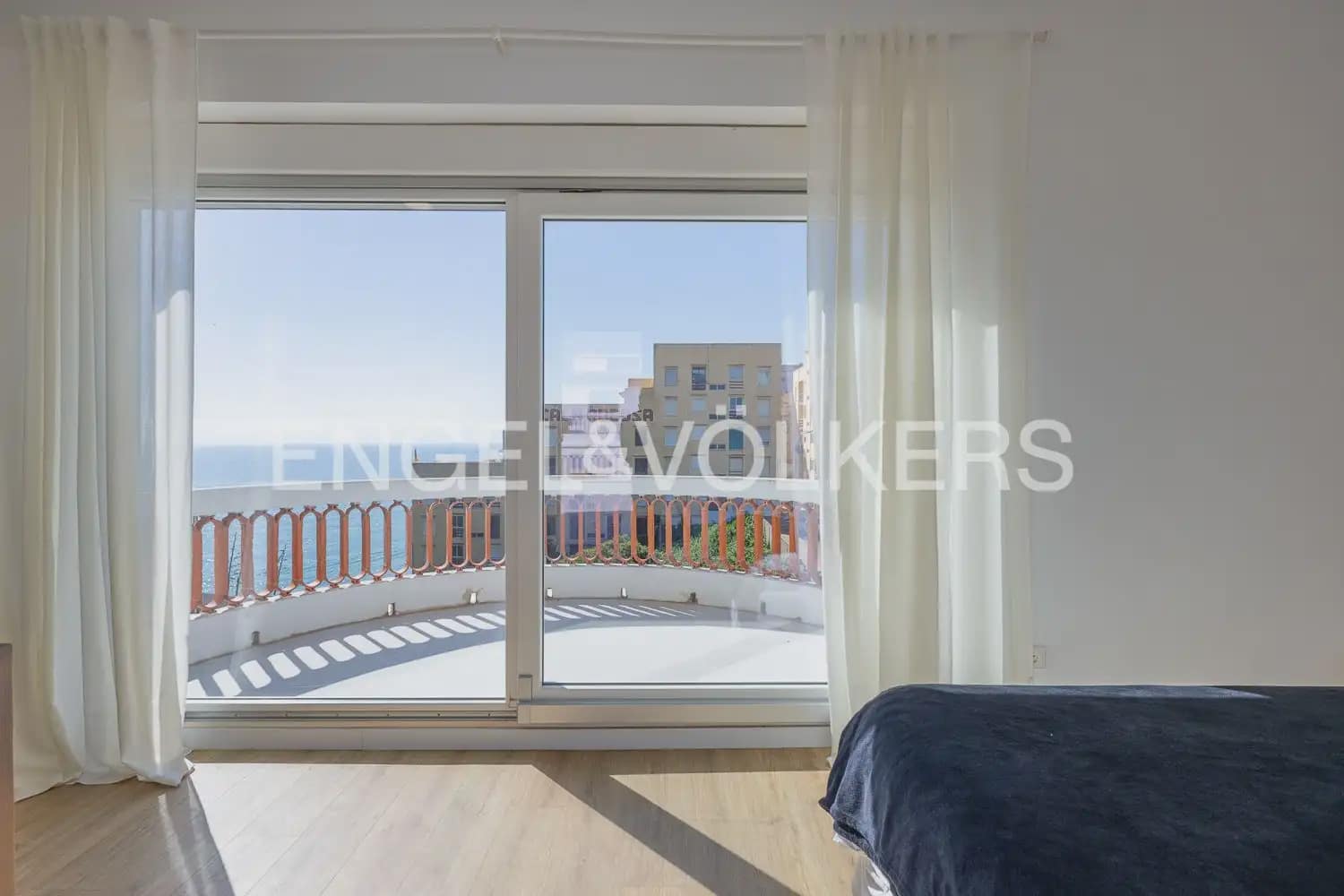 4 Zimmer Villa zu vermieten in Cullera mit Garage - 8.500 € (Ref: 9898144)