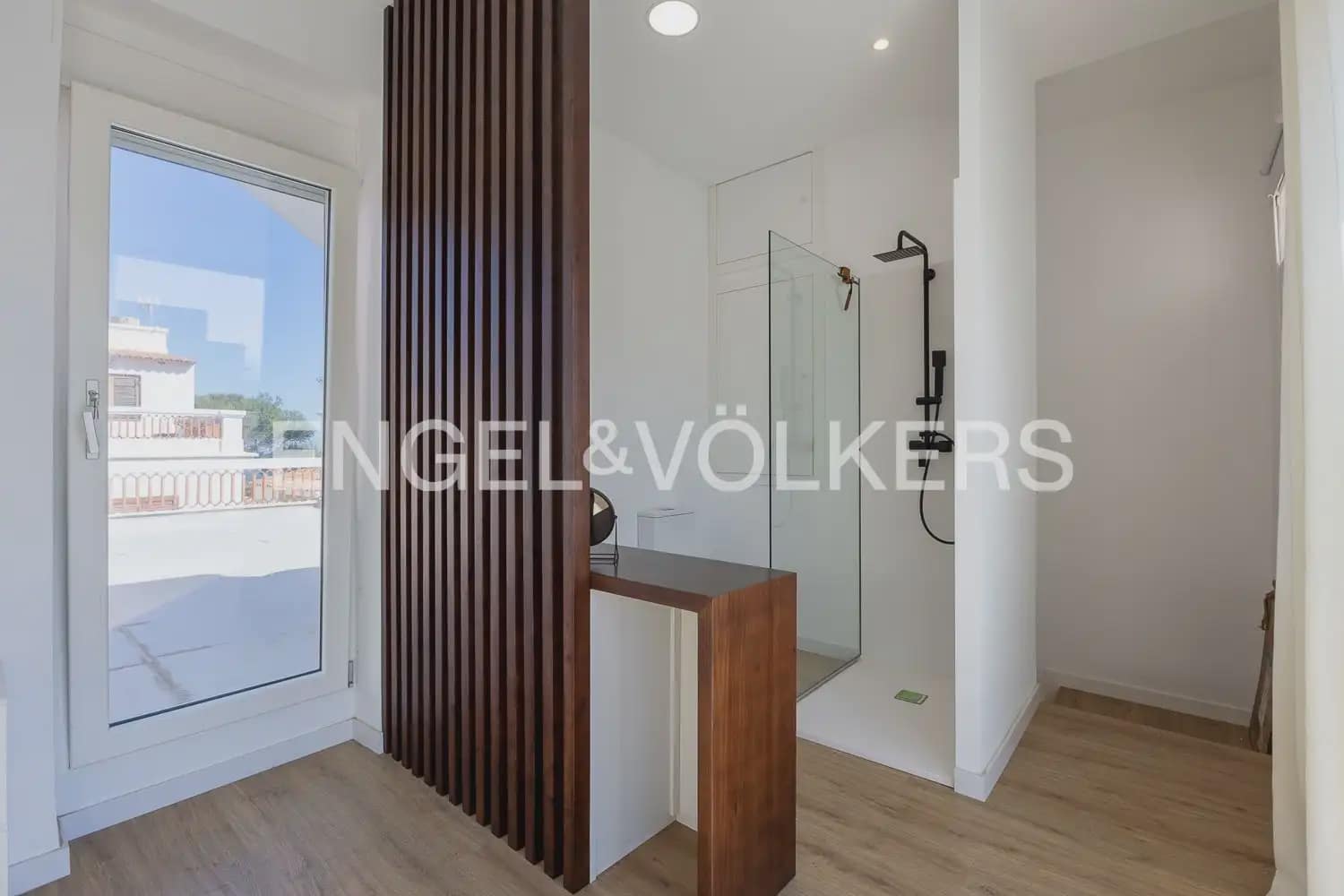 4 Zimmer Villa zu vermieten in Cullera mit Garage - 8.500 € (Ref: 9898144)