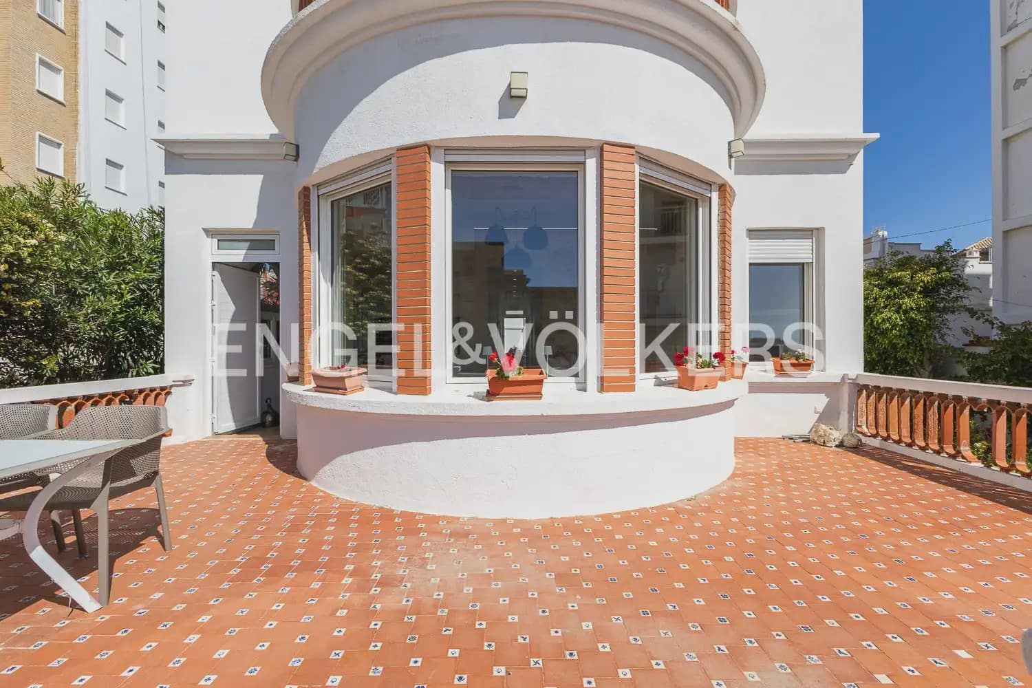 4 Zimmer Villa zu vermieten in Cullera mit Garage - 8.500 € (Ref: 9898144)