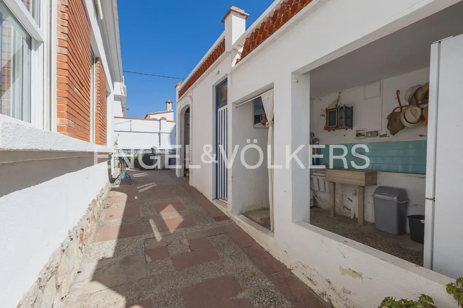 4 Zimmer Villa zu vermieten in Cullera mit Garage - 8.500 € (Ref: 9898144)