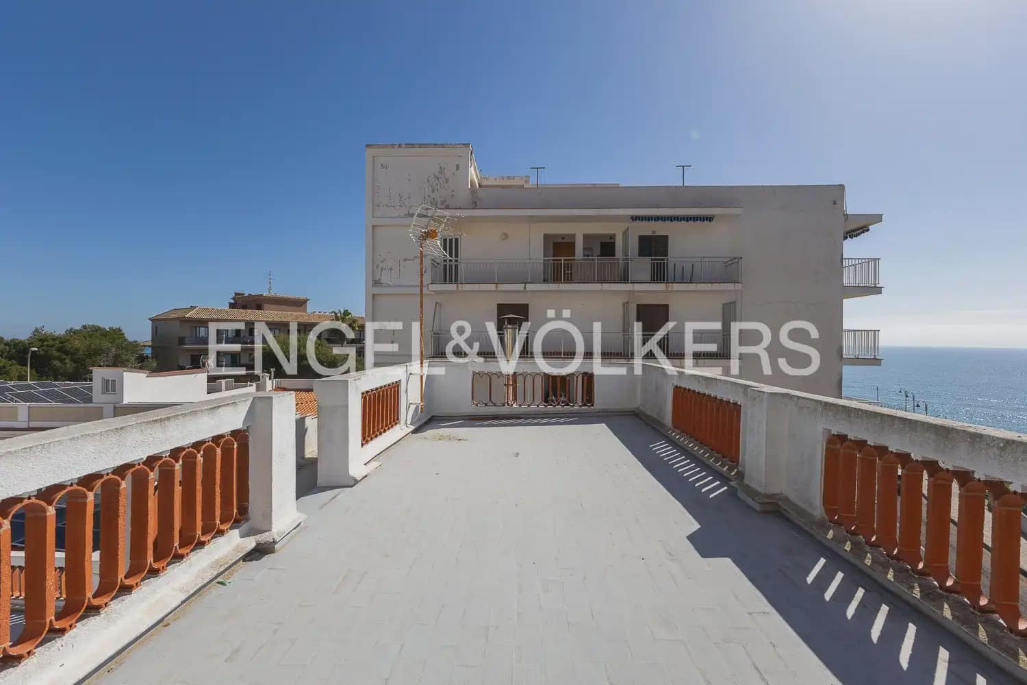 4 Zimmer Villa zu vermieten in Cullera mit Garage - 8.500 € (Ref: 9898144)