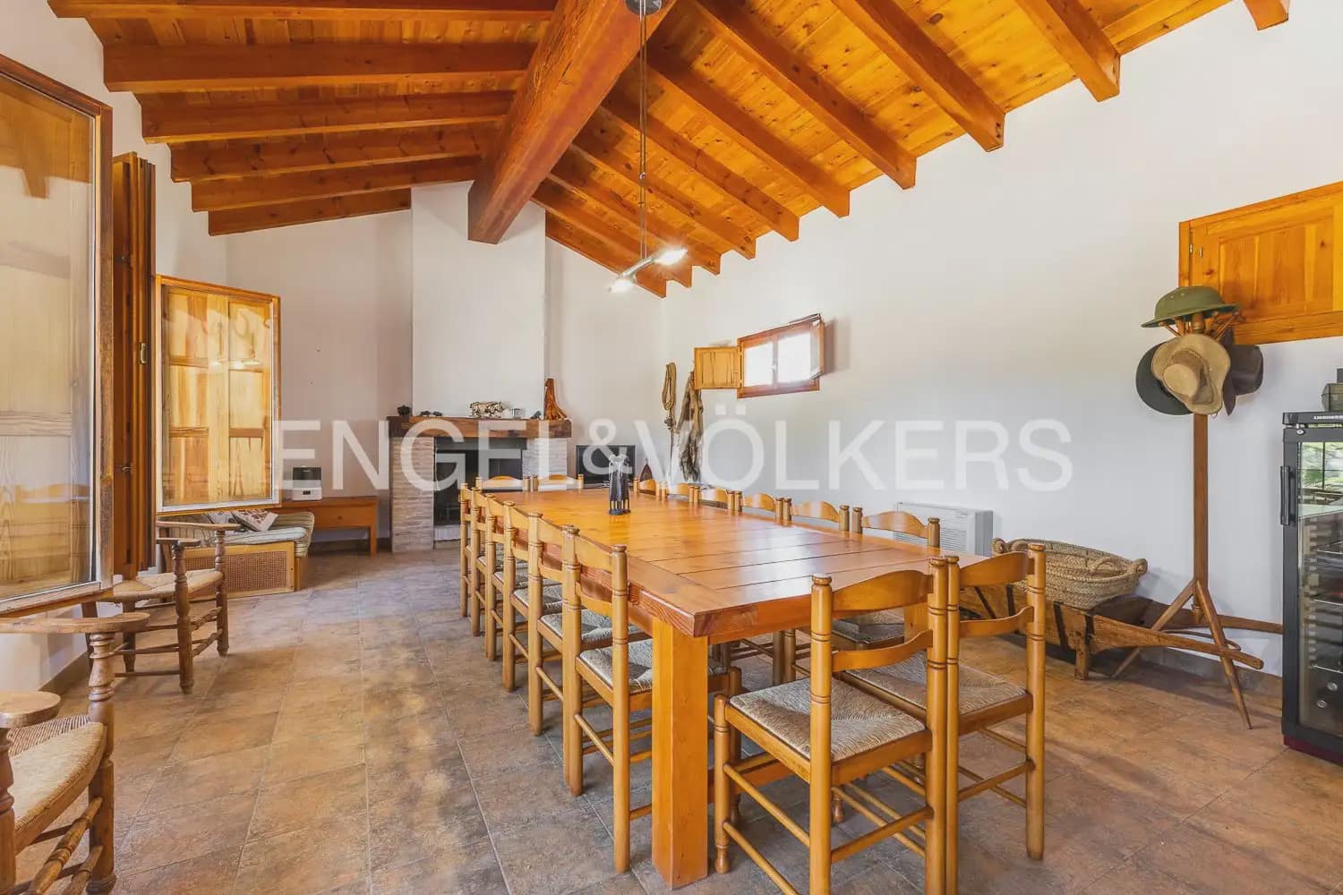 5 Zimmer Villa zu verkaufen in Ontinyent mit Pool Garage - 720.000 € (Ref: 9898145)