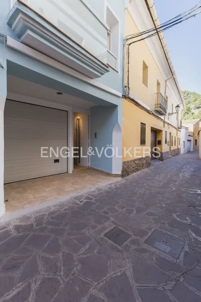 5 sovrum Hus till salu i Serra med garage - 318 000 € (Ref: 9898147)