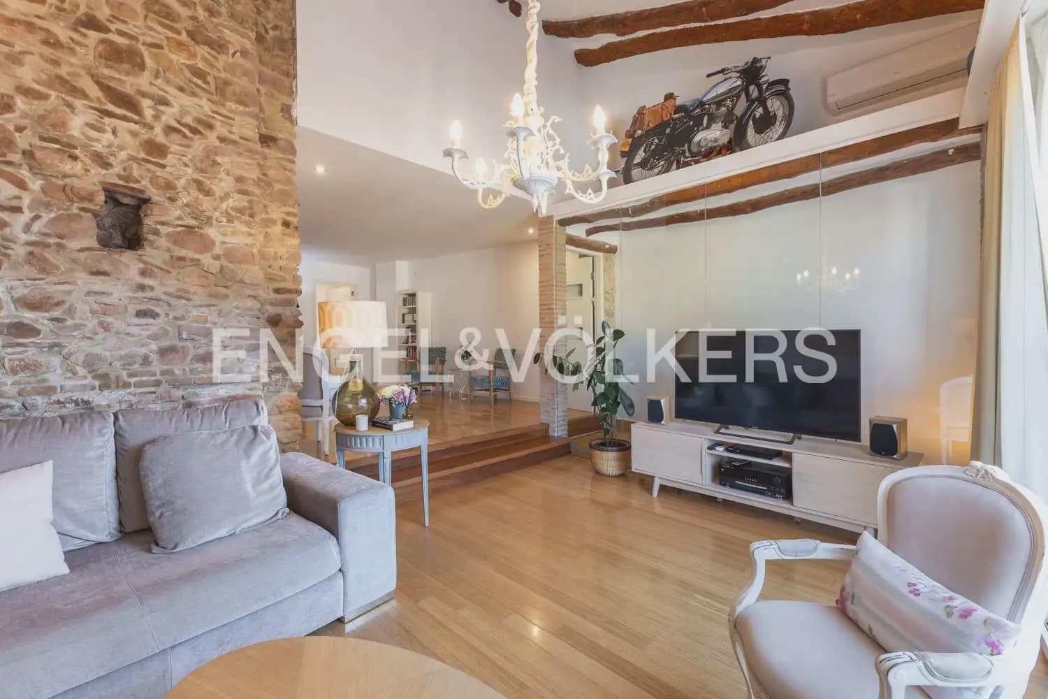 5 sovrum Hus till salu i Serra med garage - 318 000 € (Ref: 9898147)