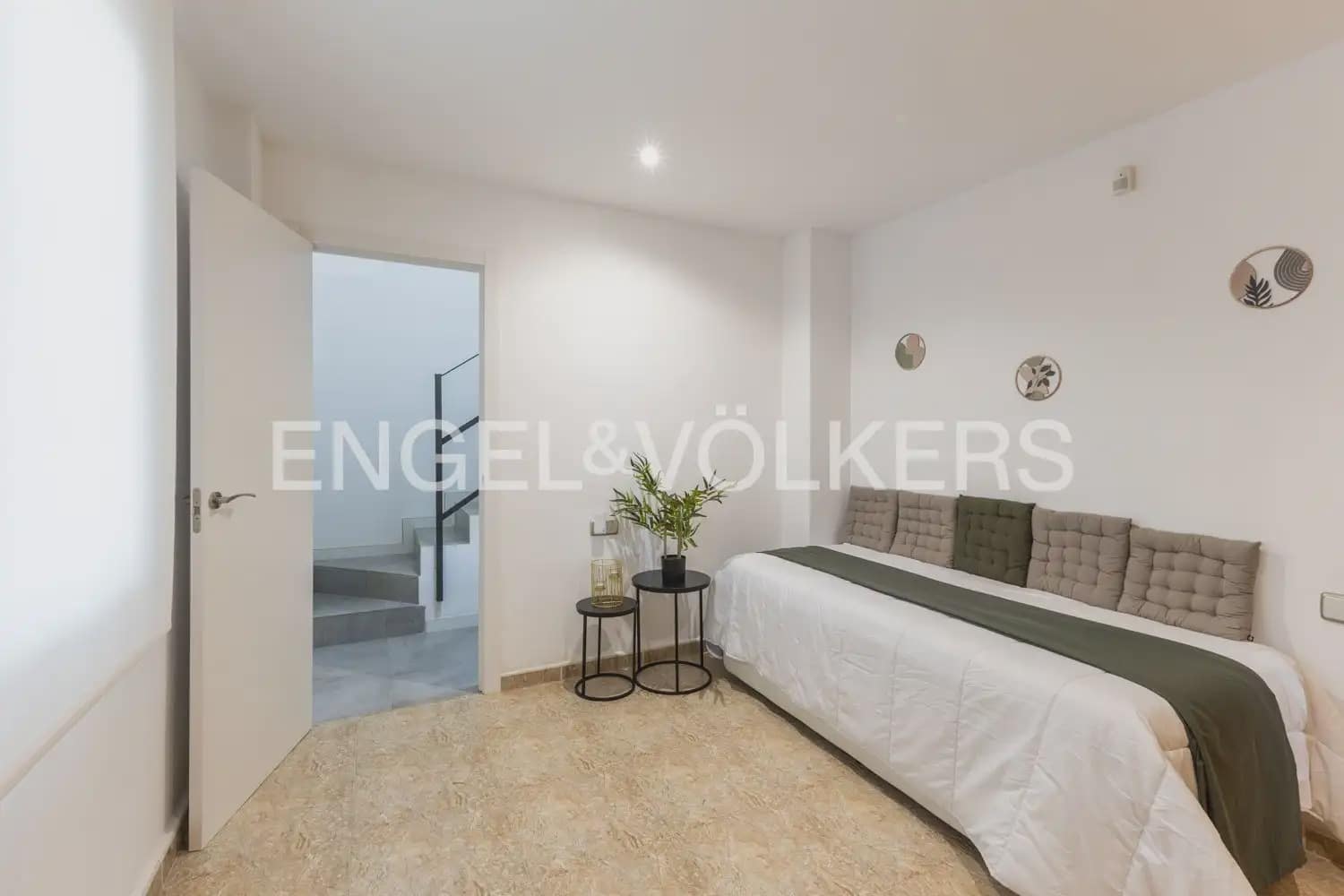 5 bedroom Villa for sale in Torres Torres with pool garage - € 468,000 (Ref: 9898148)