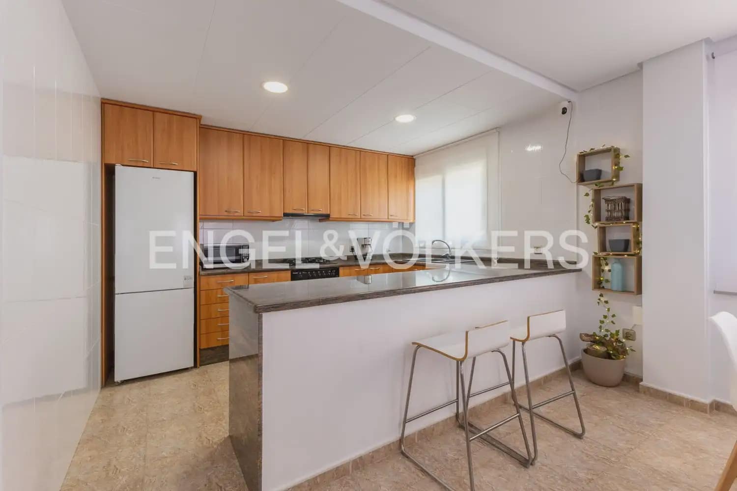 5 bedroom Villa for sale in Torres Torres with pool garage - € 445,000 (Ref: 9898148)