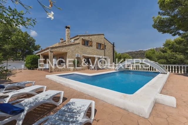 5 chambre Villa/Maison à vendre à Torres Torres avec piscine garage - 445 000 € (Ref: 9898148)