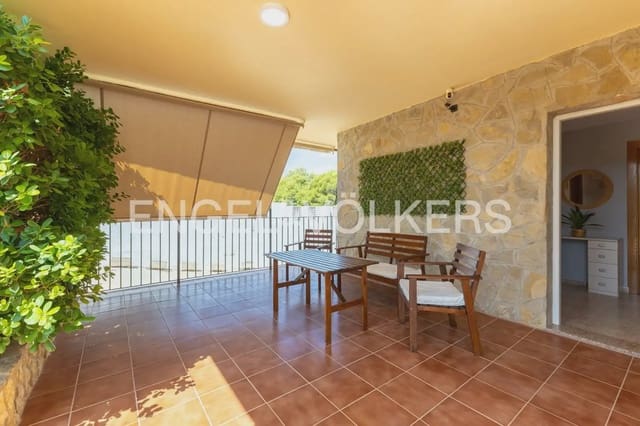 5 chambre Villa/Maison à vendre à Torres Torres avec piscine garage - 445 000 € (Ref: 9898148)