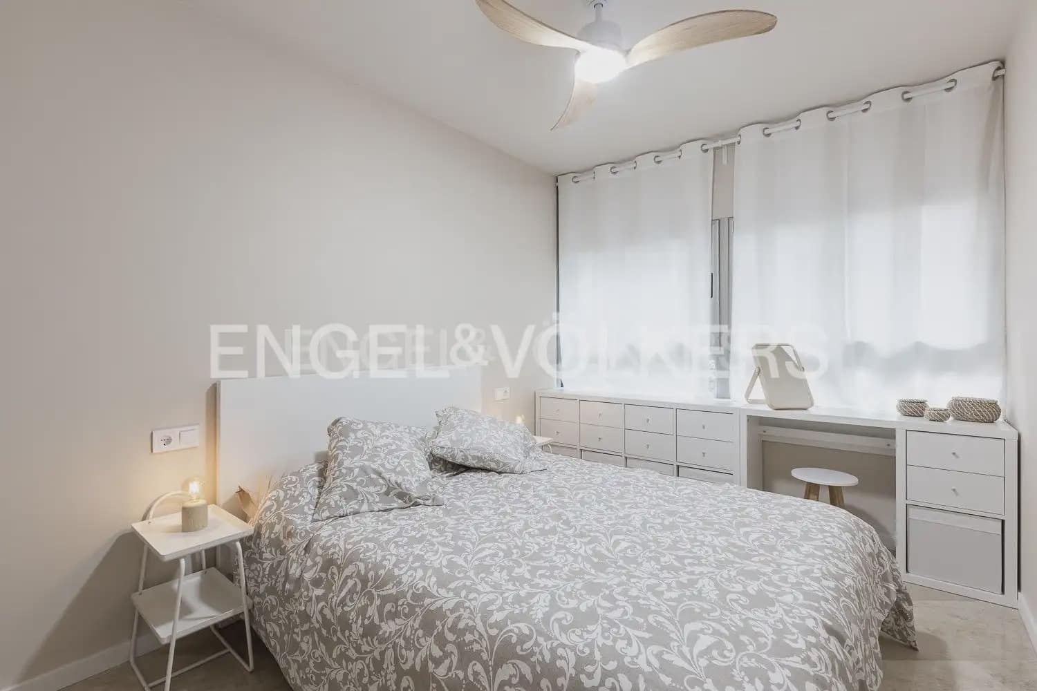 1 makuuhuone Huoneisto vuokrattavana paikassa Valencia kaupunki mukana 
autotalli - 1 500 € (Ref: 9898149)