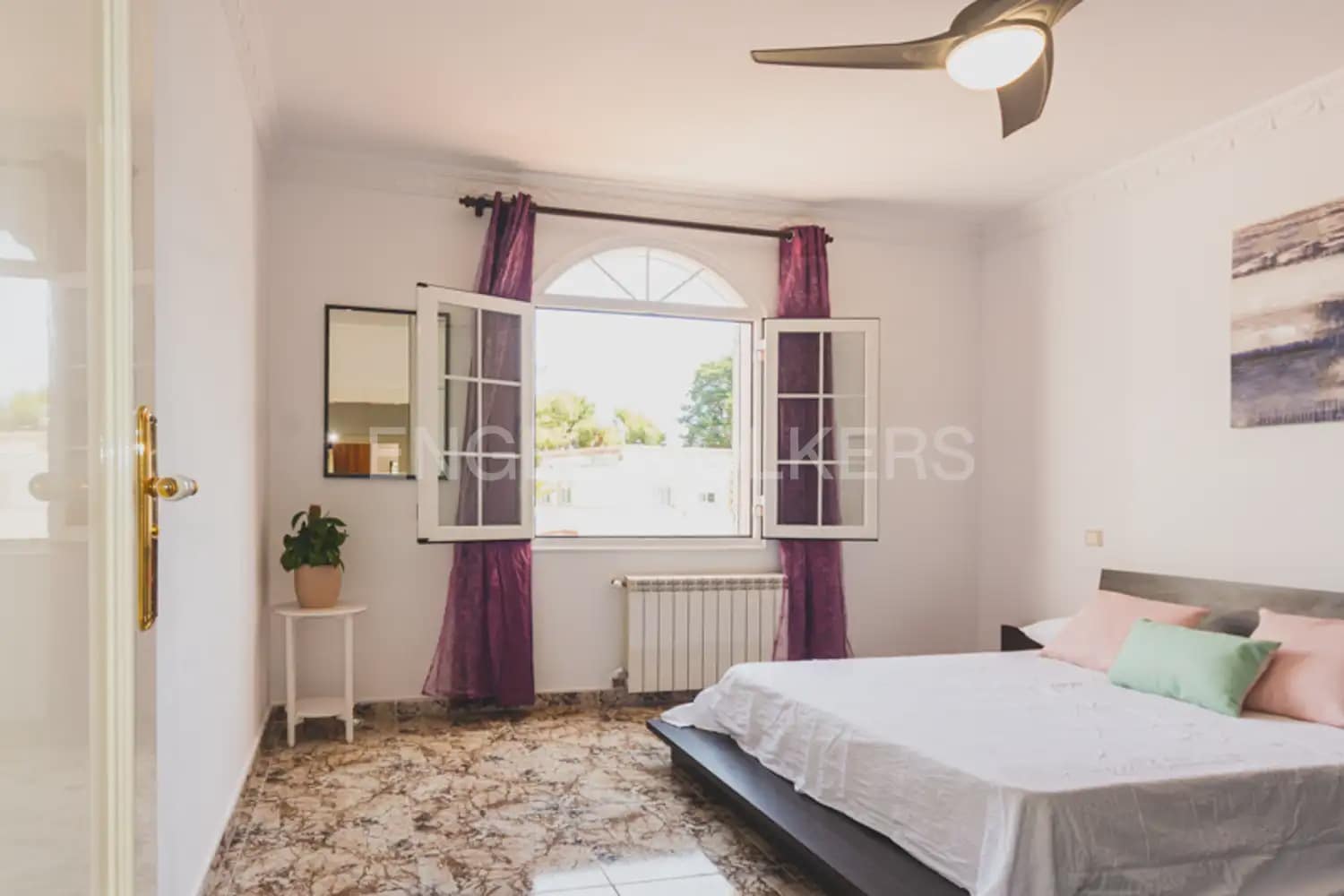 7 bedroom Villa for sale in Castello de la Plana with pool garage - € 670,000 (Ref: 9898150)