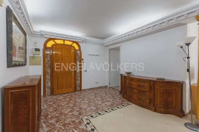 7 bedroom Villa for sale in El Grau de Castelló, Castelló de la Plana with pool garage - € 670,000 (Ref: 9898150)