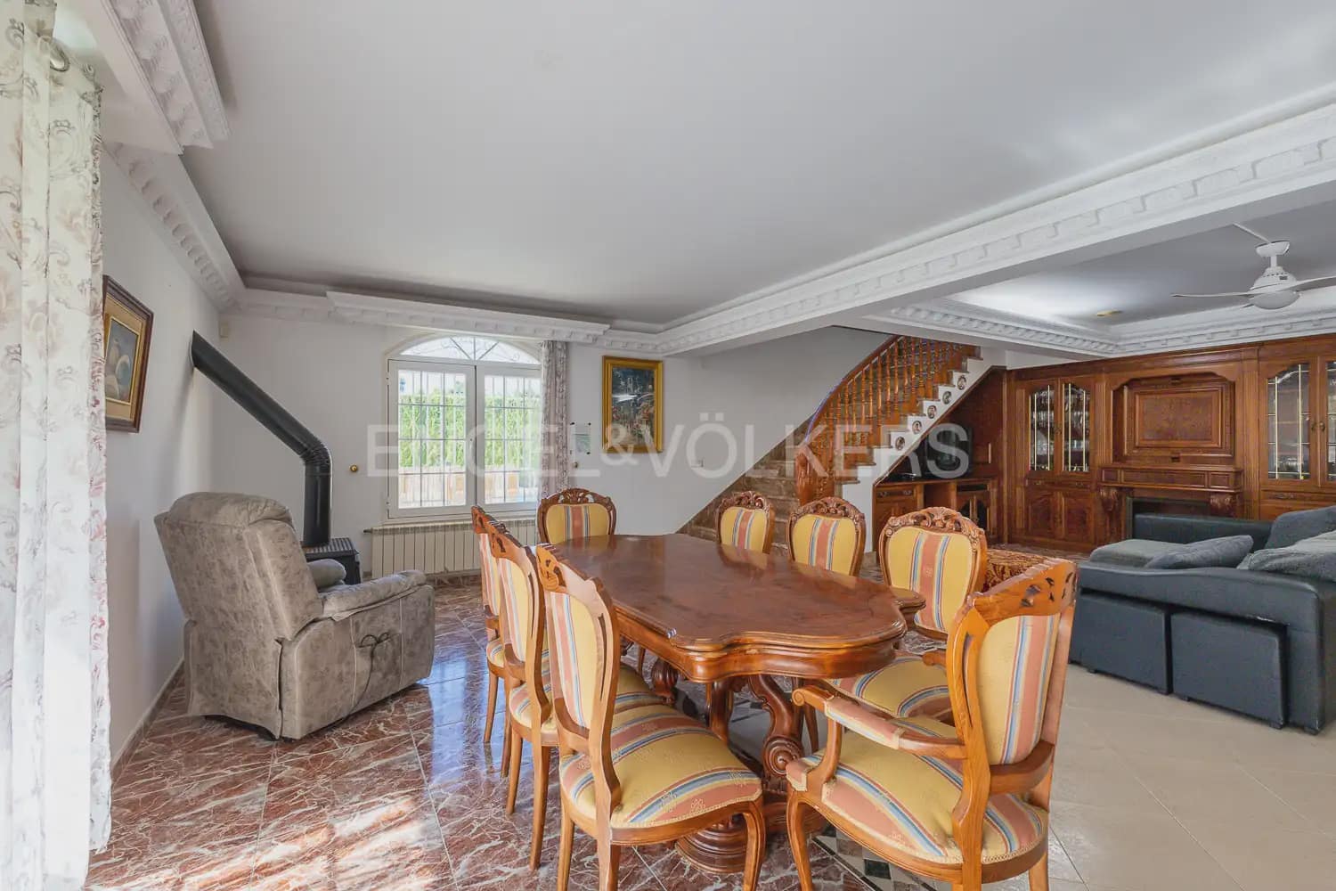 7 bedroom Villa for sale in Castello de la Plana with pool garage - € 670,000 (Ref: 9898150)
