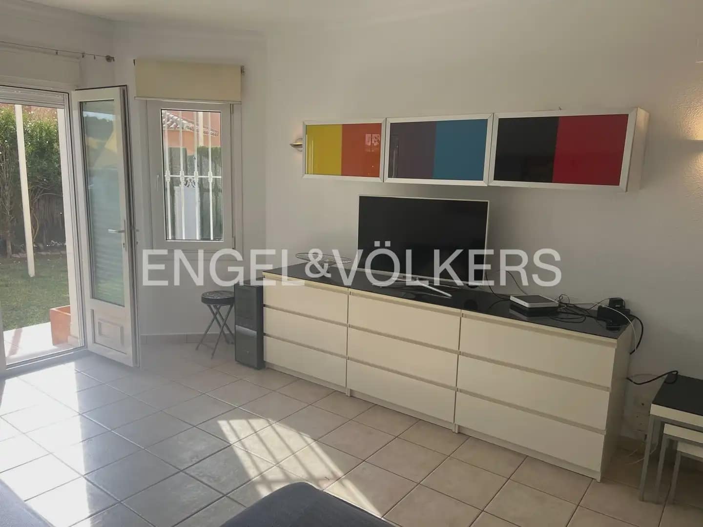 3 bedroom Terraced Villa for rent in Oliva with pool garage - € 1,500 (Ref: 9898151)
