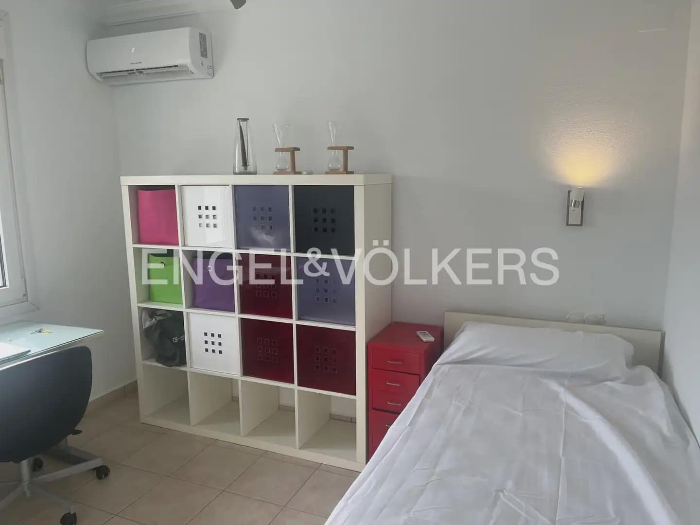 3 bedroom Terraced Villa for rent in Oliva with pool garage - € 1,500 (Ref: 9898151)