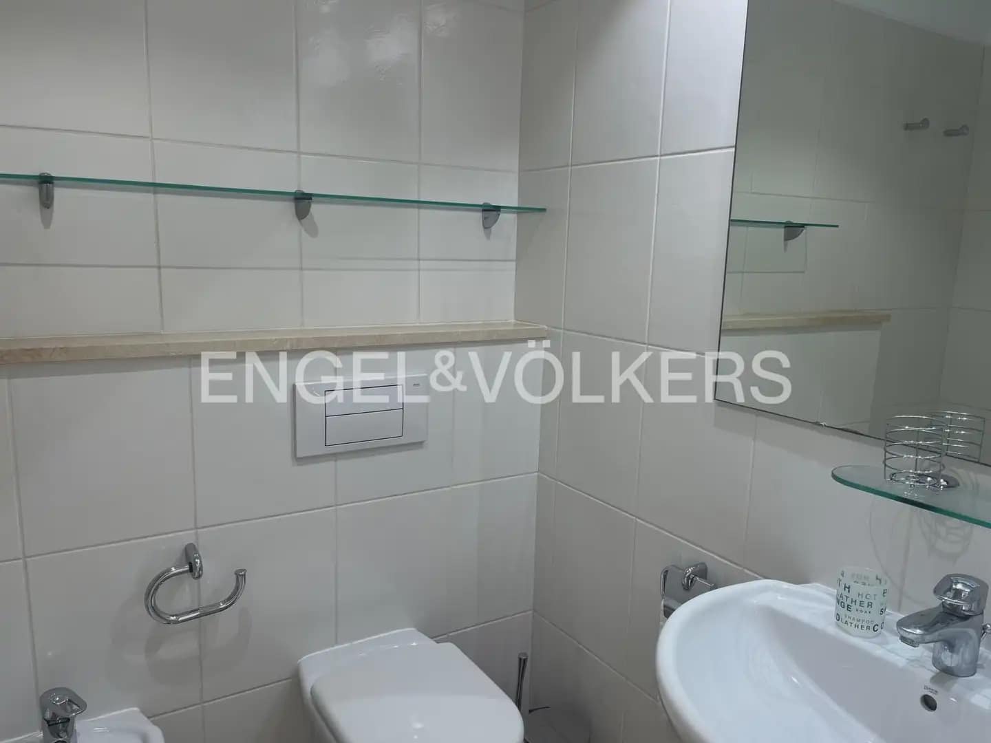 3 bedroom Terraced Villa for rent in Oliva with pool garage - € 1,500 (Ref: 9898151)