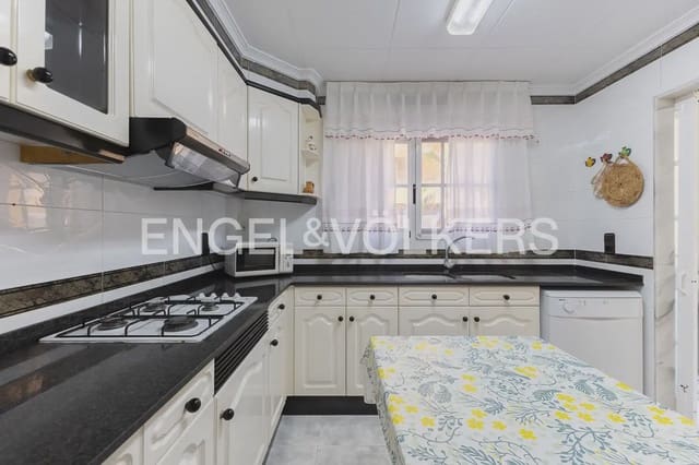 4 Zimmer Haus zu verkaufen in Sueca mit Pool Garage - 355.000 € (Ref: 9898152)