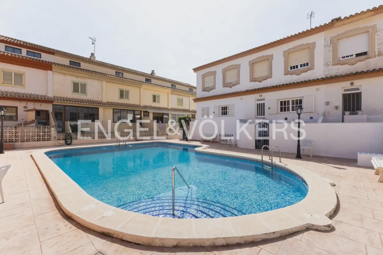 4 Zimmer Haus zu verkaufen in Sueca mit Pool Garage - 355.000 € (Ref: 9898152)