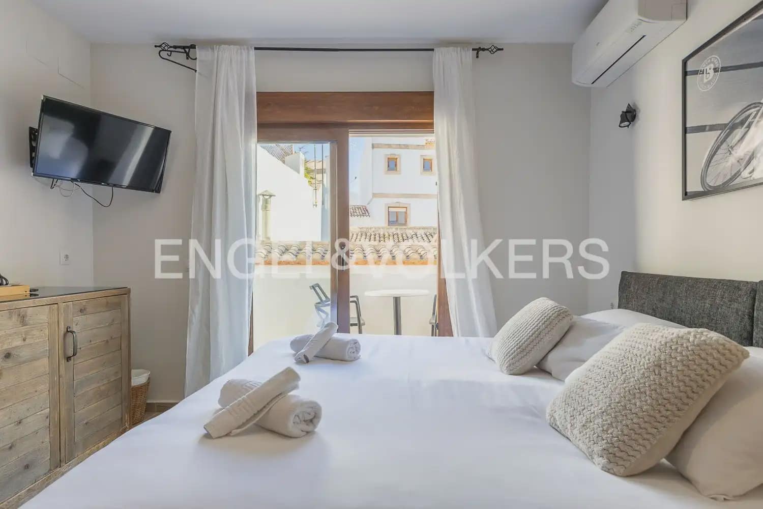 Hotel de 5 habitaciones en Javea / Xàbia en venta - 995.000 € (Ref: 9898153)