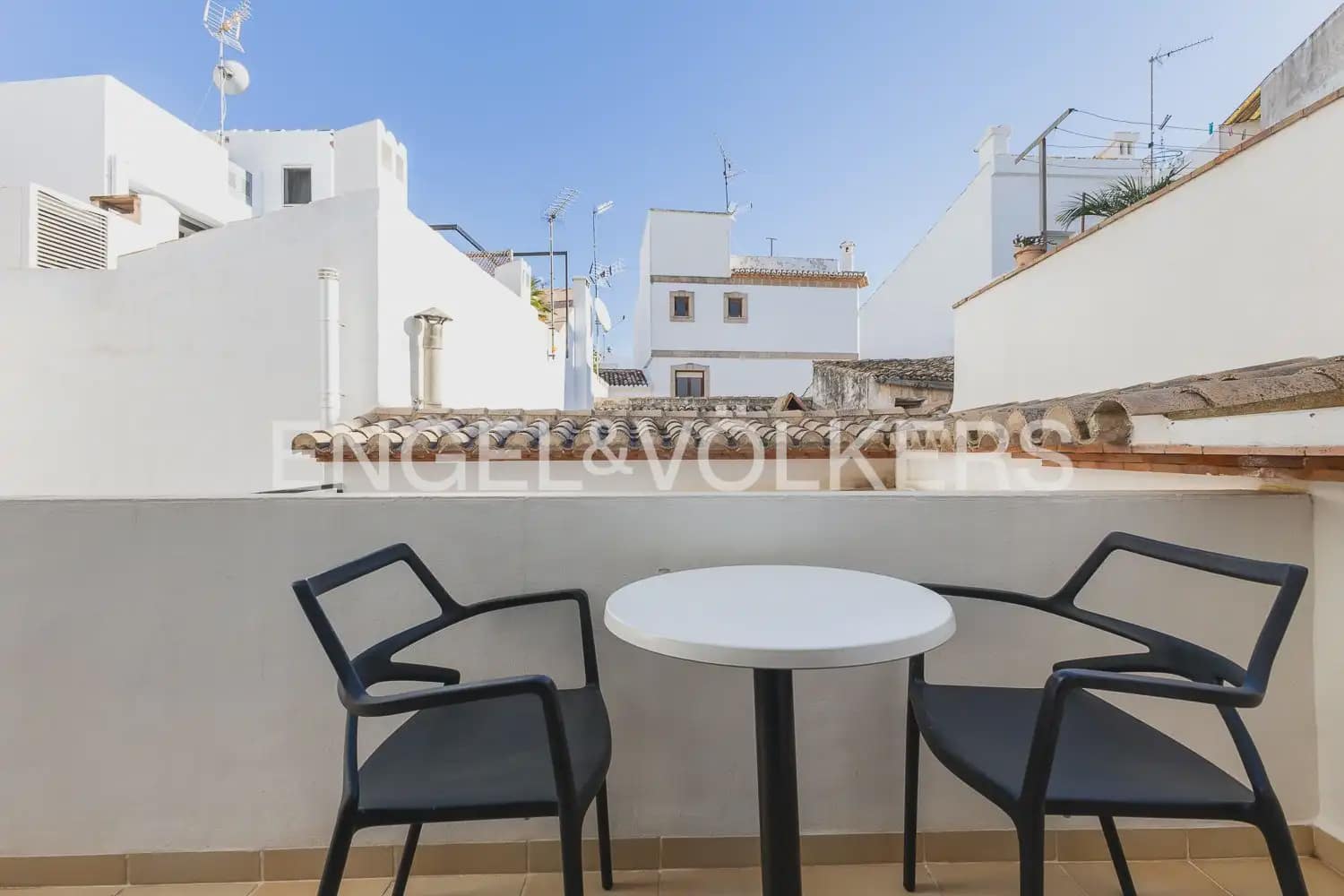 Hotel de 5 habitaciones en Javea / Xàbia en venta - 995.000 € (Ref: 9898153)