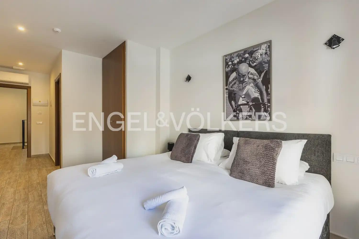 Hotel de 5 habitaciones en Javea / Xàbia en venta - 995.000 € (Ref: 9898153)