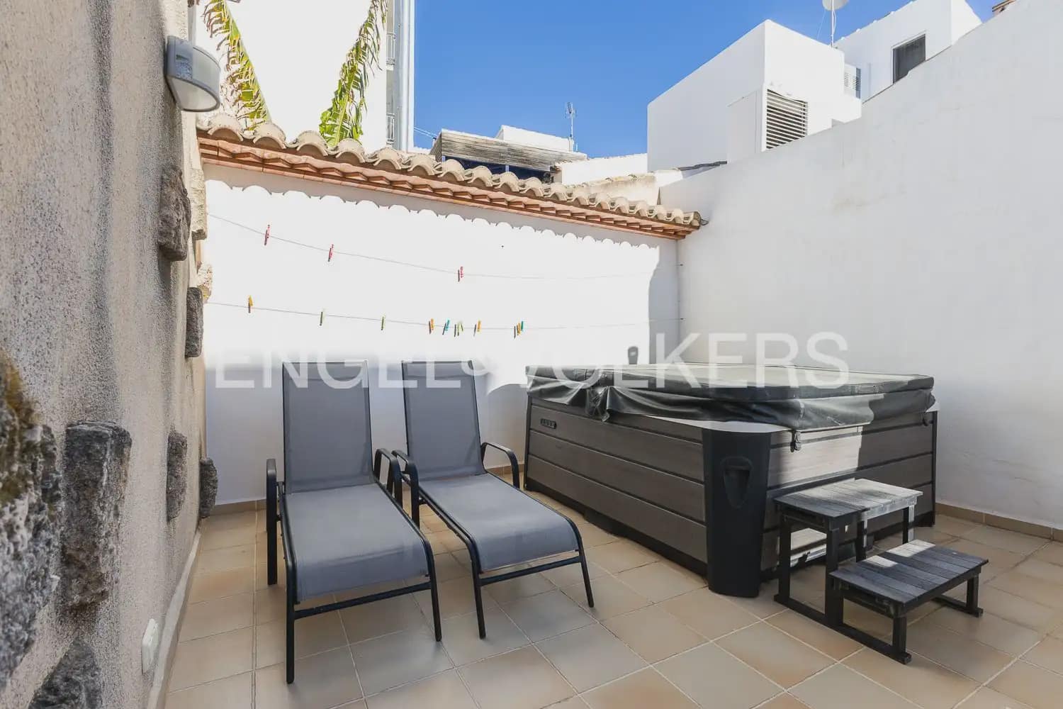 Hotel de 5 habitaciones en Javea / Xàbia en venta - 995.000 € (Ref: 9898153)