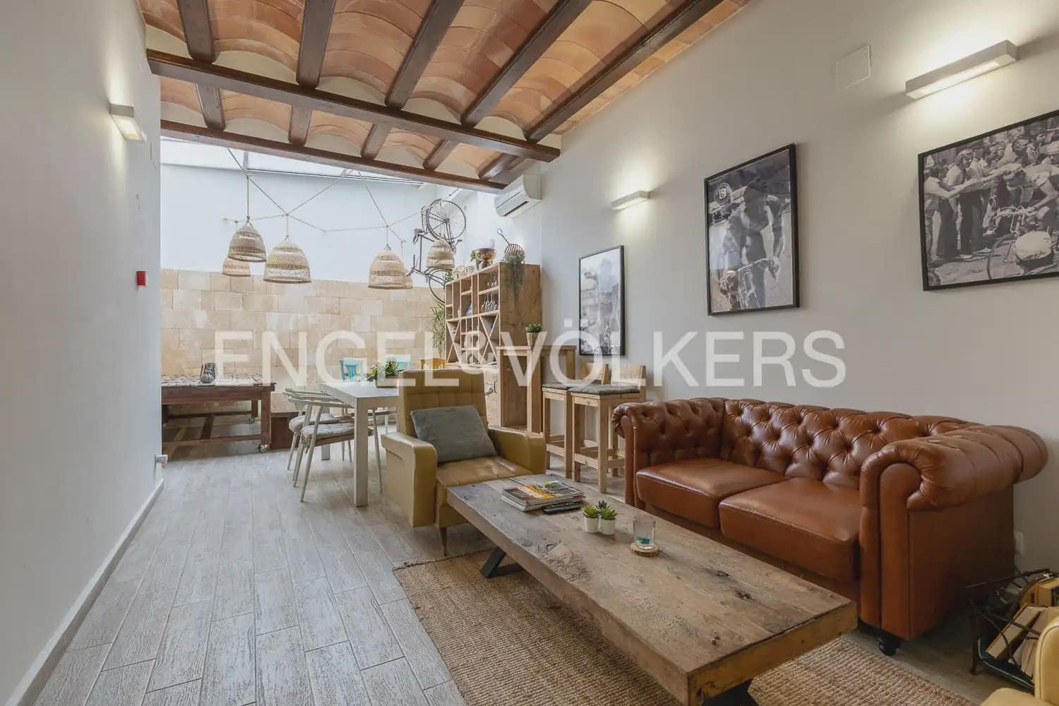 Hotel de 5 habitaciones en Javea / Xàbia en venta - 995.000 € (Ref: 9898153)