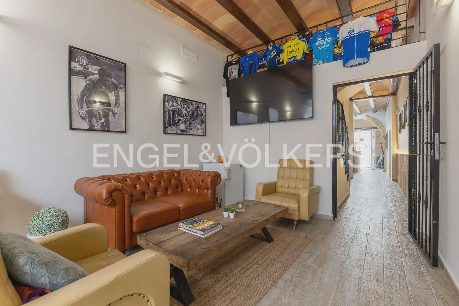 Hotel de 5 habitaciones en Javea / Xàbia en venta - 995.000 € (Ref: 9898153)