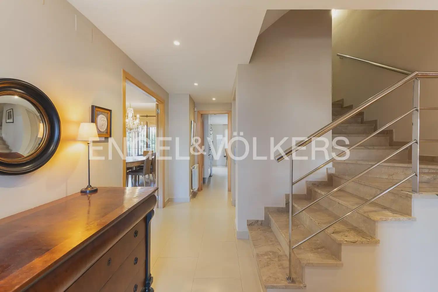 6 soverom Villa til salgs i Pucol med svømmebasseng garasje - € 1 150 000 (Ref: 9898154)