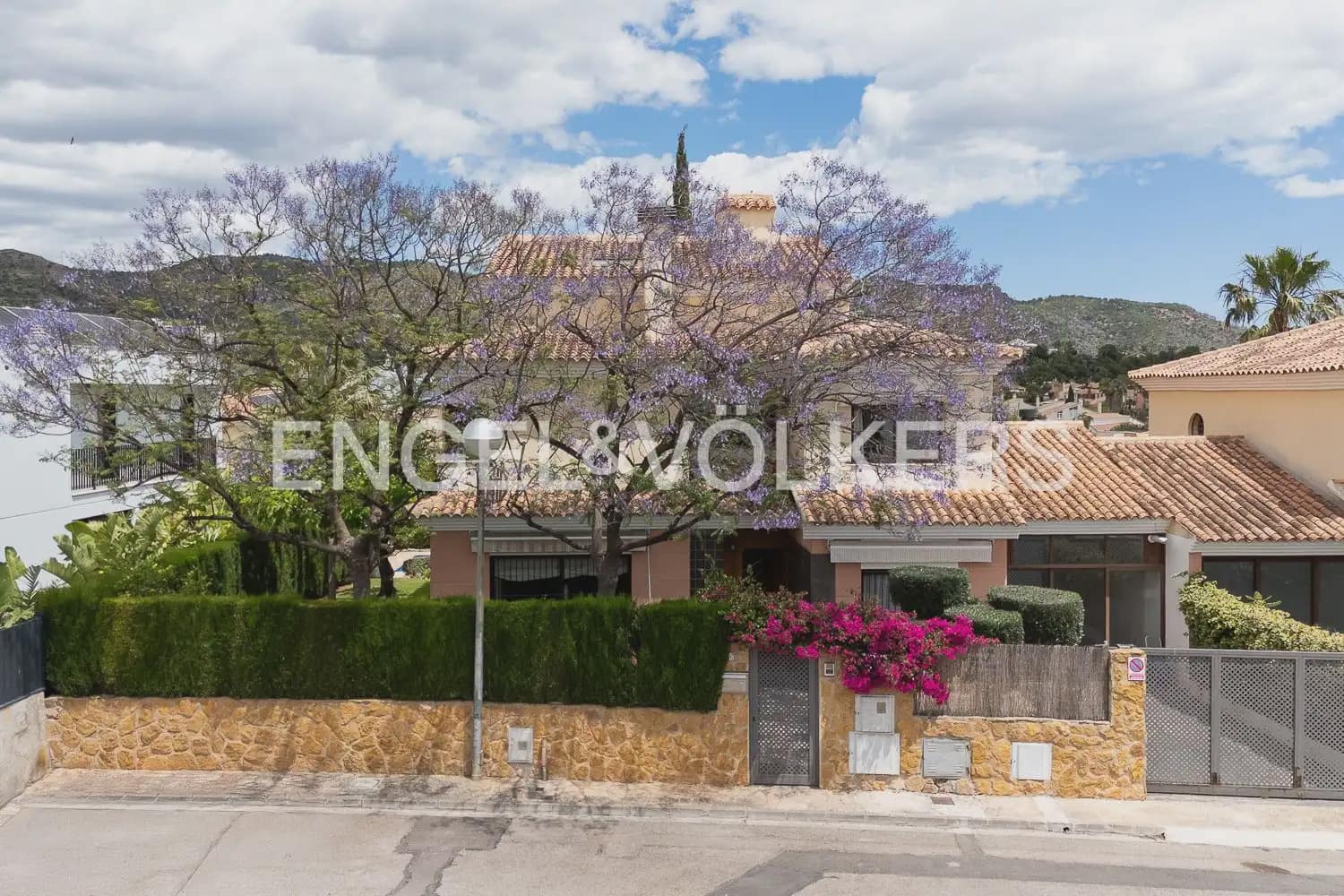 6 soverom Villa til salgs i Pucol med svømmebasseng garasje - € 1 150 000 (Ref: 9898154)