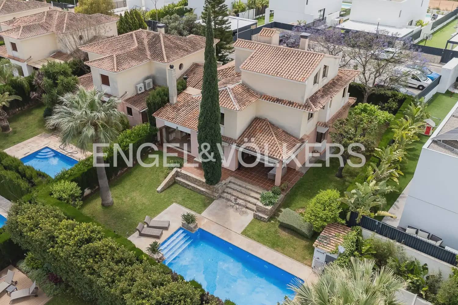 6 soverom Villa til salgs i Pucol med svømmebasseng garasje - € 1 150 000 (Ref: 9898154)