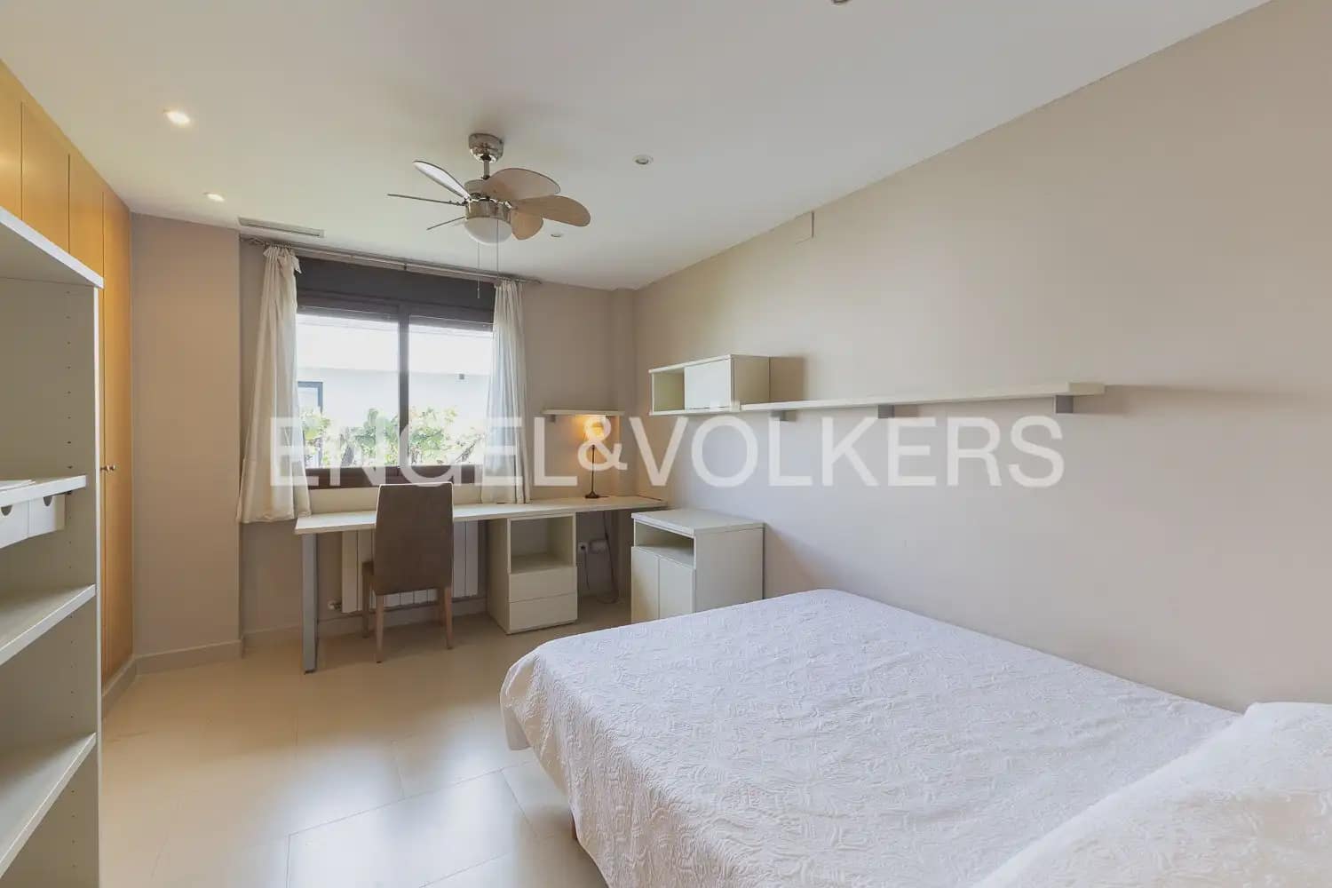 6 soverom Villa til salgs i Pucol med svømmebasseng garasje - € 1 150 000 (Ref: 9898154)
