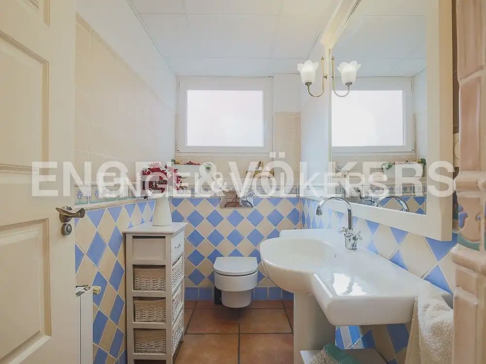 3 quarto Moradia em Banda para arrendar em Torrent com piscina garagem - 2 800 € (Ref: 9898155)