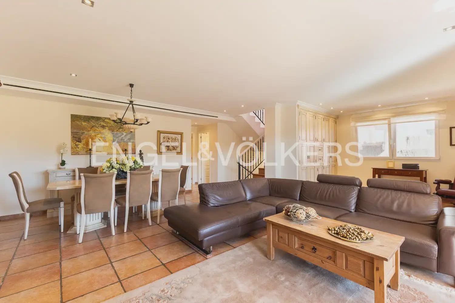 3 bedroom Terraced Villa for rent in Torrent with pool garage - € 2,800 (Ref: 9898155)