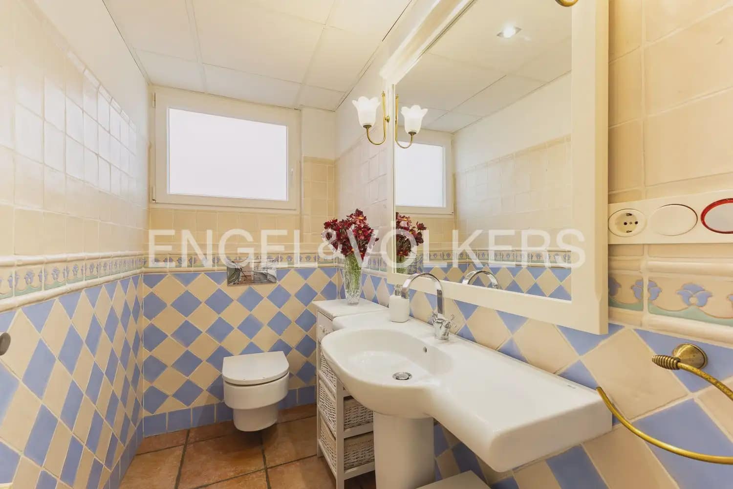 3 bedroom Terraced Villa for rent in Torrent with pool garage - € 2,800 (Ref: 9898155)