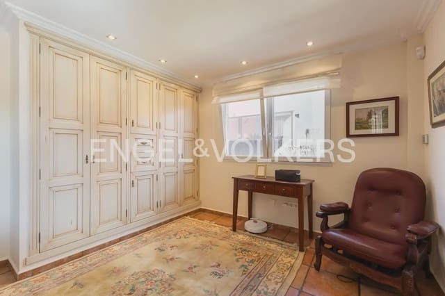 3 quarto Moradia em Banda para arrendar em Torrent com piscina garagem - 2 800 € (Ref: 9898155)