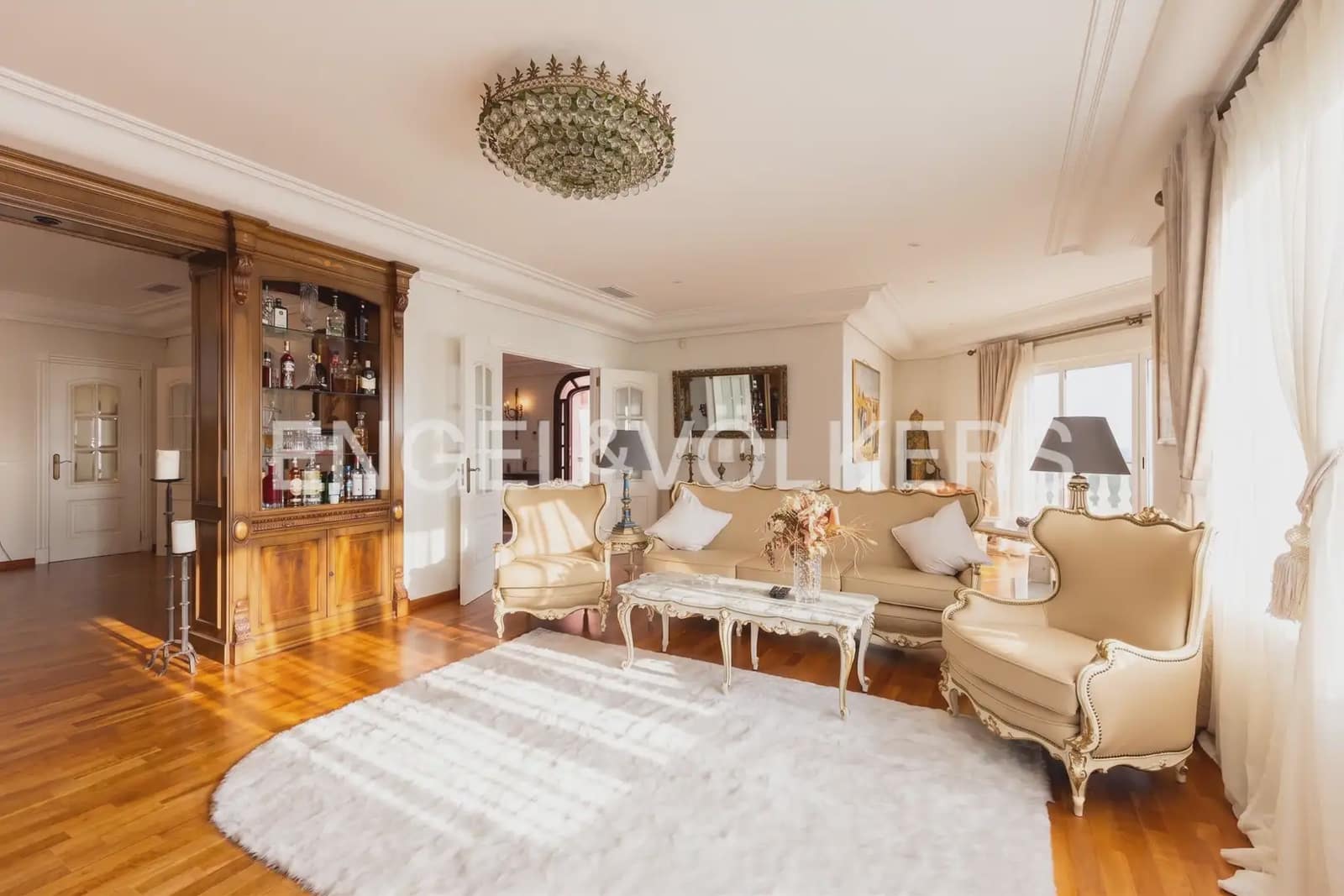 5 chambre Villa/Maison à vendre à Oropesa  avec piscine garage - 1 320 000 € (Ref: 9898156)