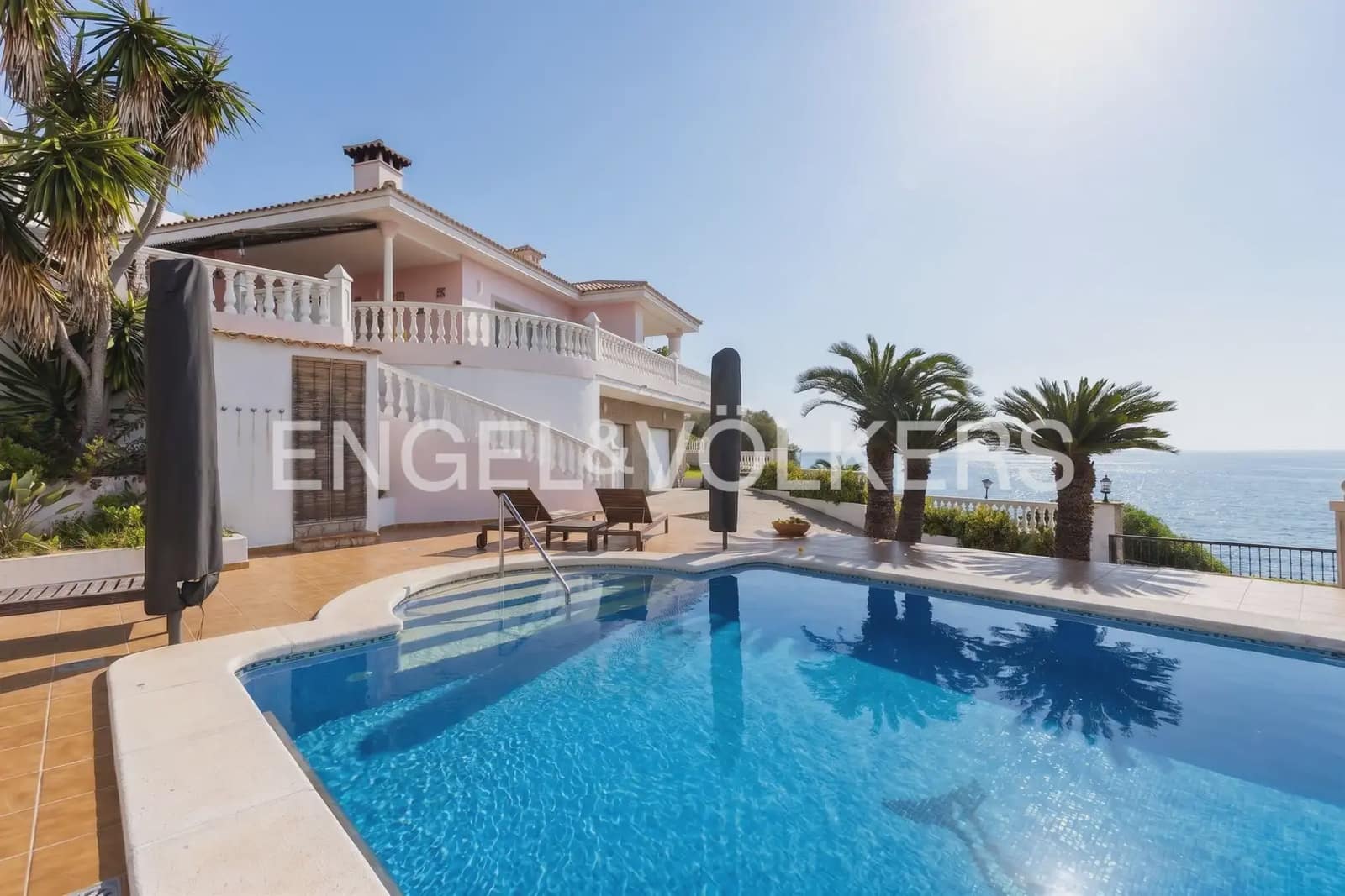 5 chambre Villa/Maison à vendre à Oropesa  avec piscine garage - 1 320 000 € (Ref: 9898156)
