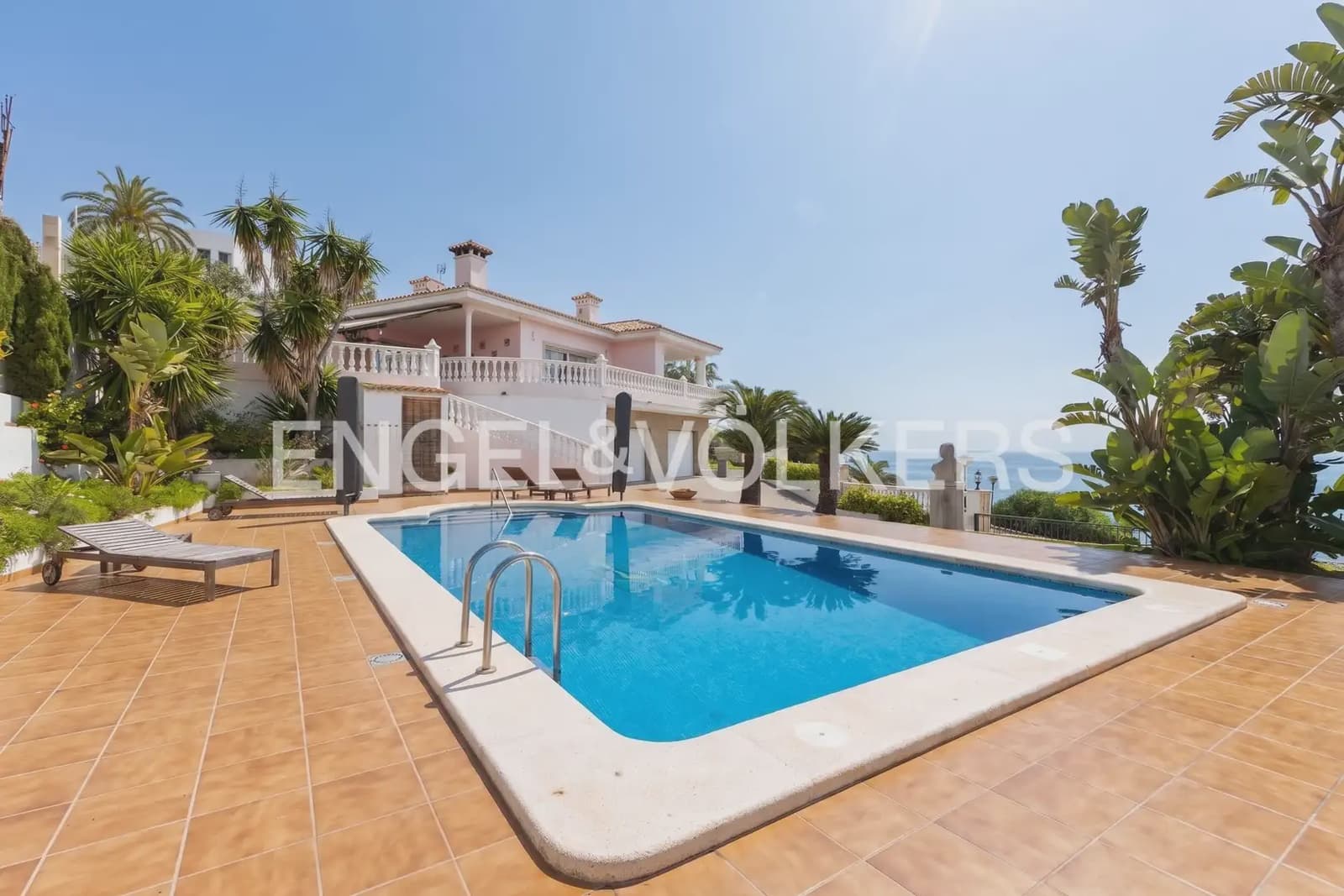 5 chambre Villa/Maison à vendre à Oropesa  avec piscine garage - 1 320 000 € (Ref: 9898156)