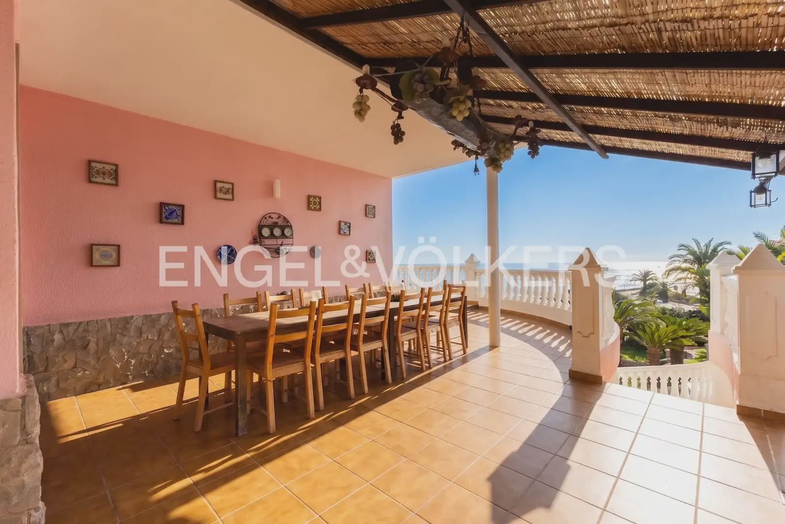 5 chambre Villa/Maison à vendre à Oropesa  avec piscine garage - 1 320 000 € (Ref: 9898156)