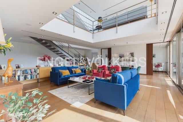 5 bedroom Villa for sale in Olocau with pool garage - € 1,095,000 (Ref: 9898158)