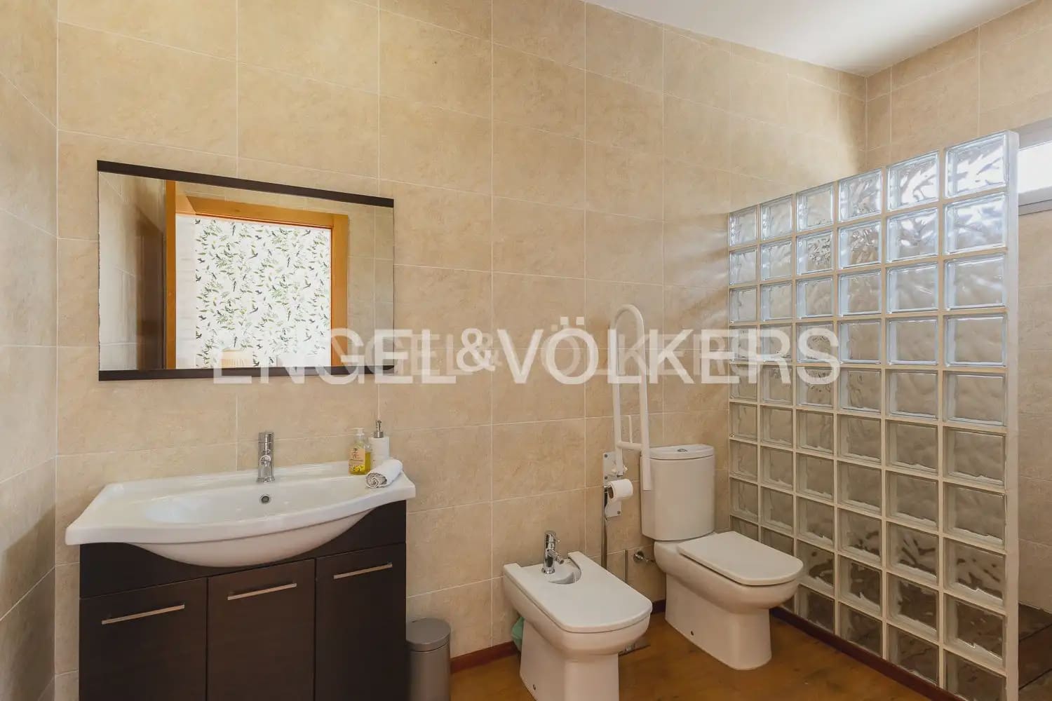5 bedroom Villa for sale in Olocau with pool garage - € 1,095,000 (Ref: 9898158)