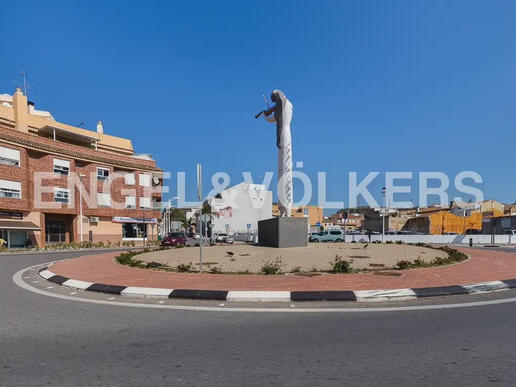 2 bedroom Villa for rent in Montserrat - € 1,200 (Ref: 9898161)